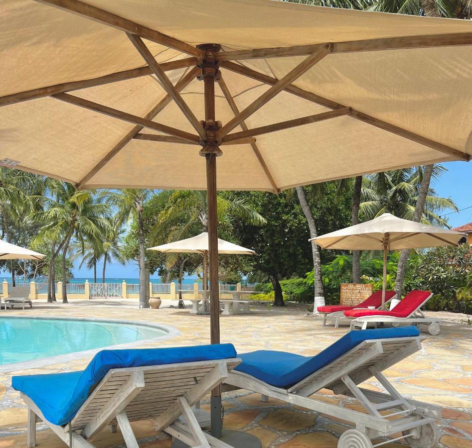 Zumzum Beach House Bed & Breakfast Kinondo Luaran gambar