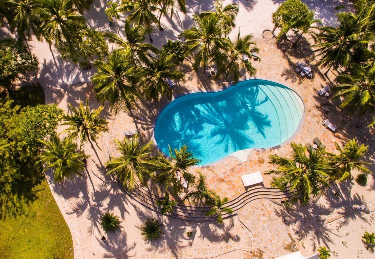Zumzum Beach House Bed & Breakfast Kinondo Luaran gambar