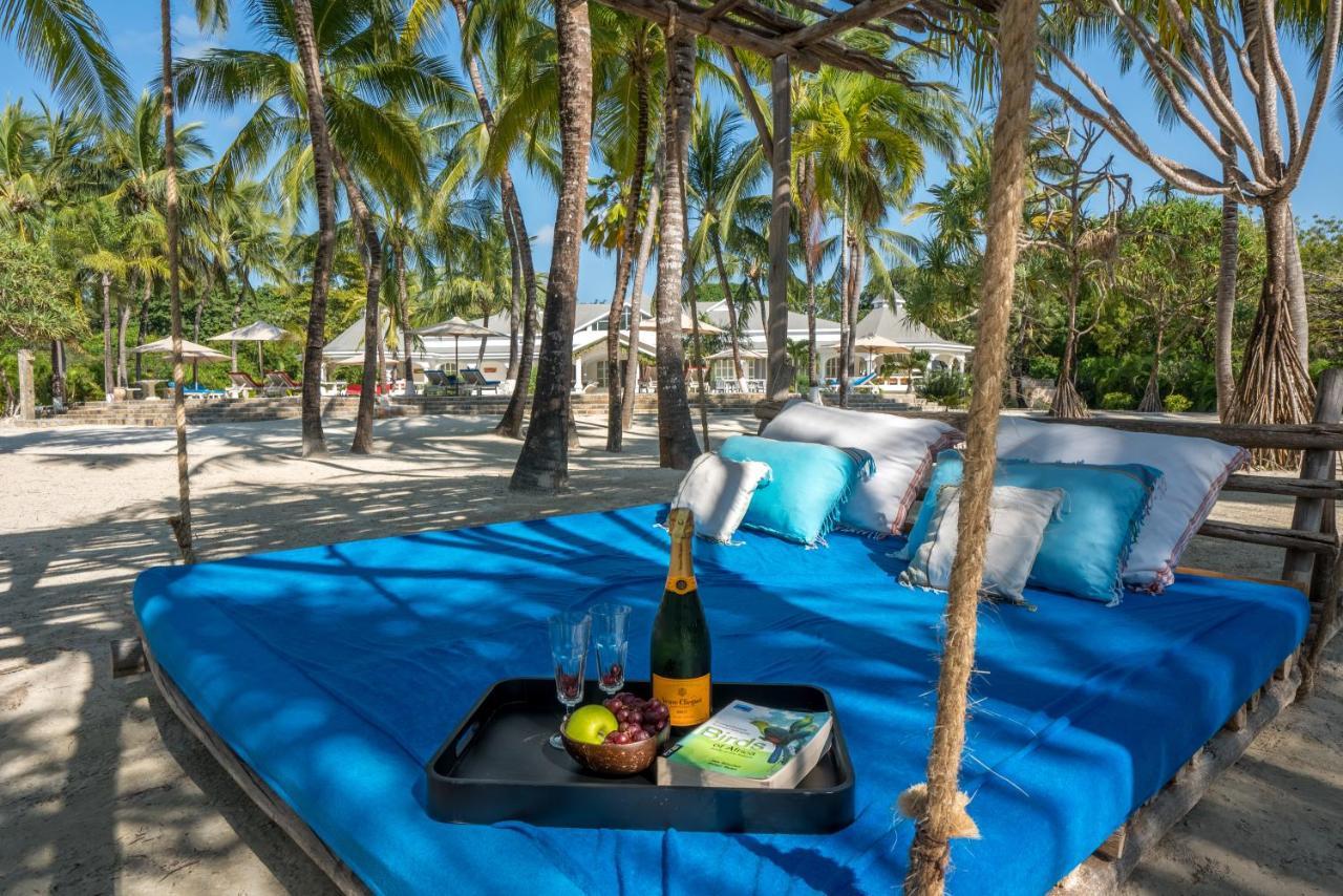 Zumzum Beach House Bed & Breakfast Kinondo Luaran gambar